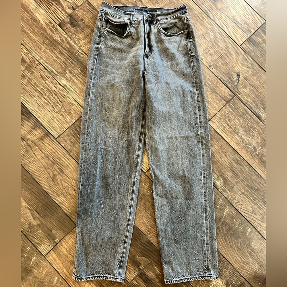 American Eagle Outfitters Baggy Straight Leg Grunge Jeans